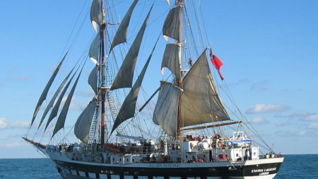 Navio escola Stavros S NiarchosI novamente na Horta
