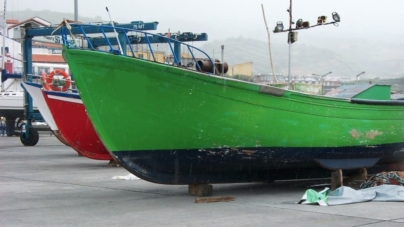 Pescadores sem autorização para aumentar potência dos motores das embarcações