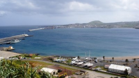 Exercício testou contenção de derrame de combustível na Praia da Vitória, na Terceira