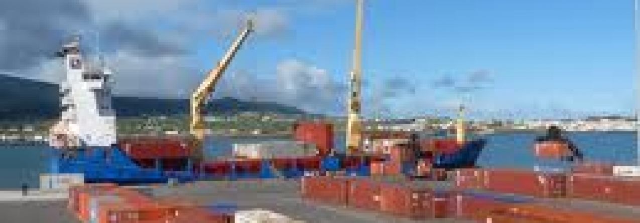 Falha o transporte de mercadorias para os Açores