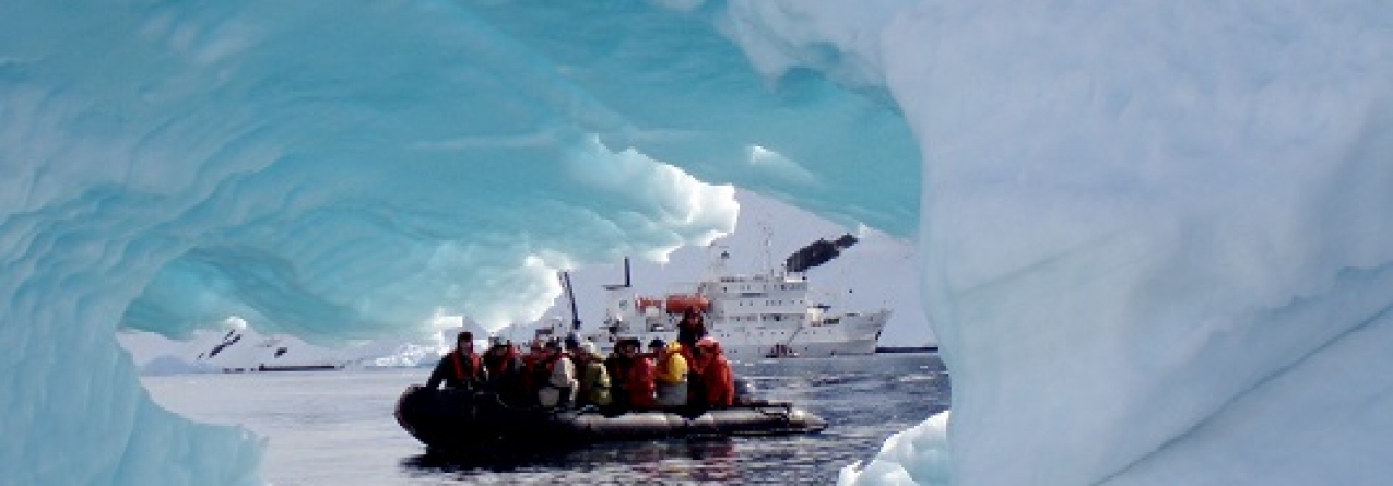Expedição à Antártida: Cientistas procuram respostas para os efeitos das alterações climáticas