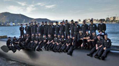 Submarino português esteve 50 dias debaixo de água em operação naval europeia