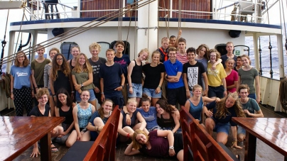 Navio escola “Thalassa” na marina da Horta (Vídeo)