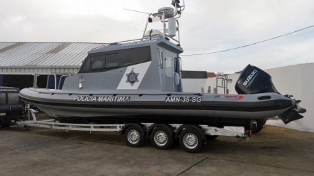 Embarcação de alta velocidade «Ponta Delgada» reforça embarcações semirrígidas da Polícia Marítima