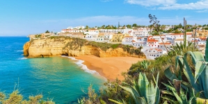 Algarve: Praia de Carvoeiro é a melhor da Europa em 2018