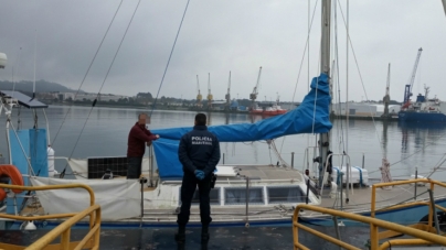 Covid-19 // Polícia Marítima interceta veleiro francês que tentou atracar em Viana do Castelo