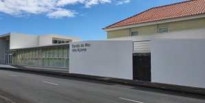Projecto de segurança contra incêndios está a atrasar Escola do Mar dos Açores